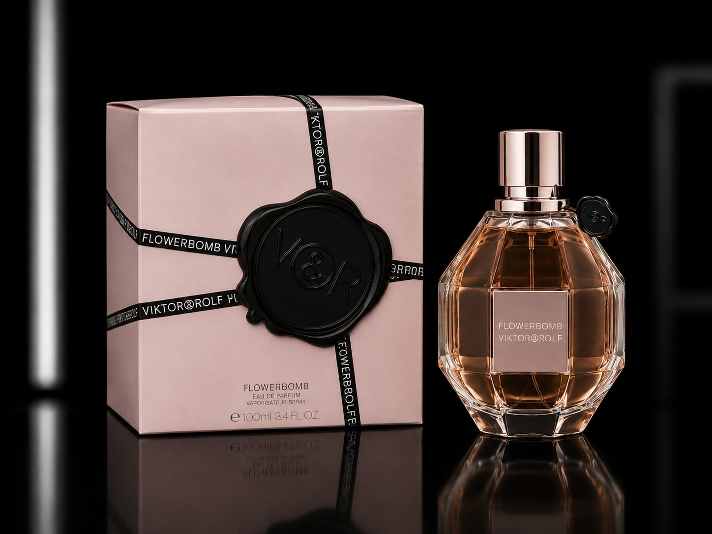 Viktor & Rolf Flowerbomb / EDP Spray 3.4 oz